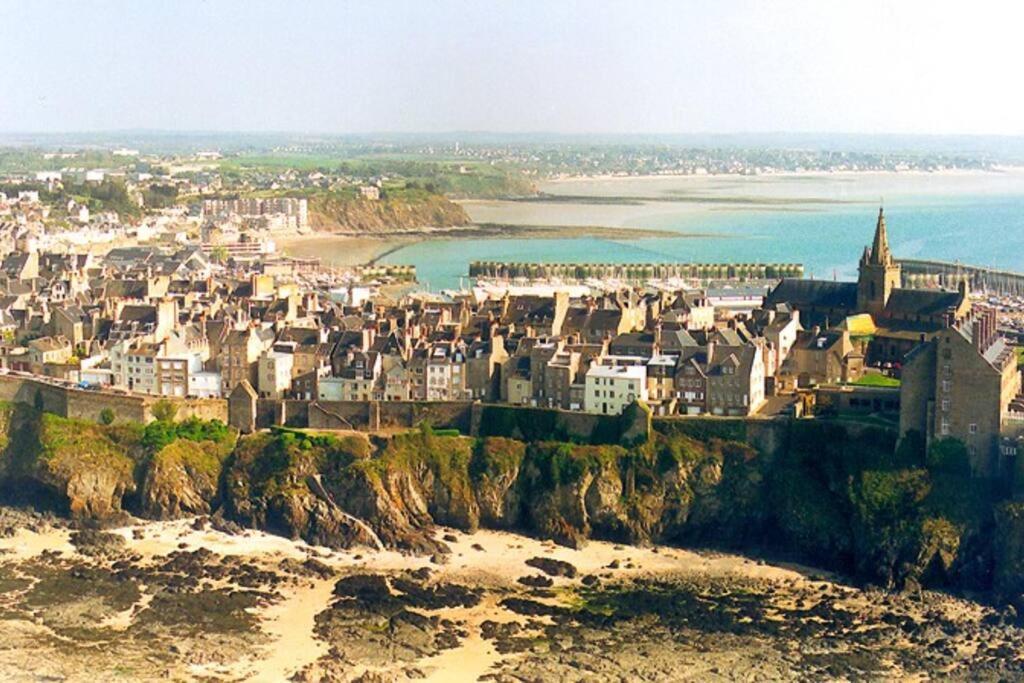 Studio De La Mer A Donville Les Bains Экстерьер фото