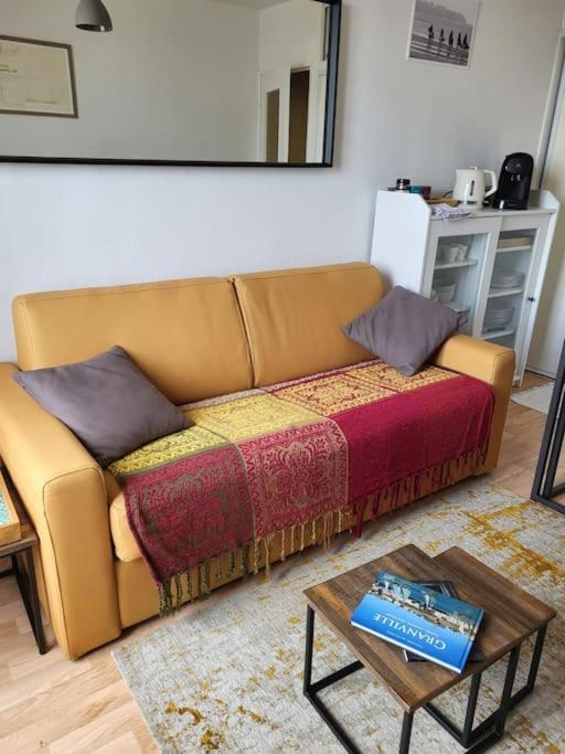 Studio De La Mer A Donville Les Bains Экстерьер фото